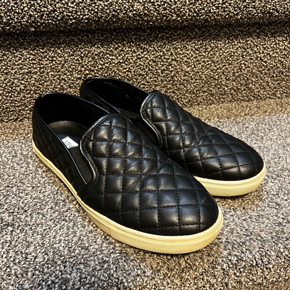 Steve Madden Ecentric- Q
